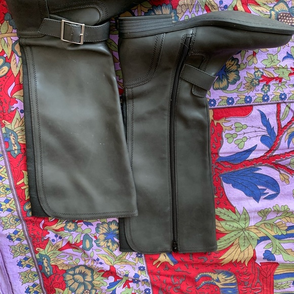 AEO beautiful riding boots - Picture 2 of 3